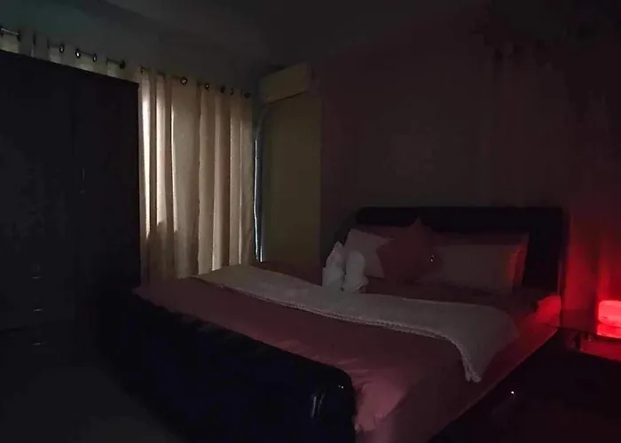 2bedroom With Big Balcony 1046d Pool View *