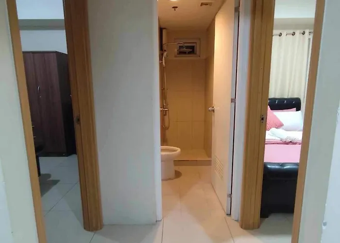 2bedroom With Big Balcony 1046d Pool View Apartment Manila